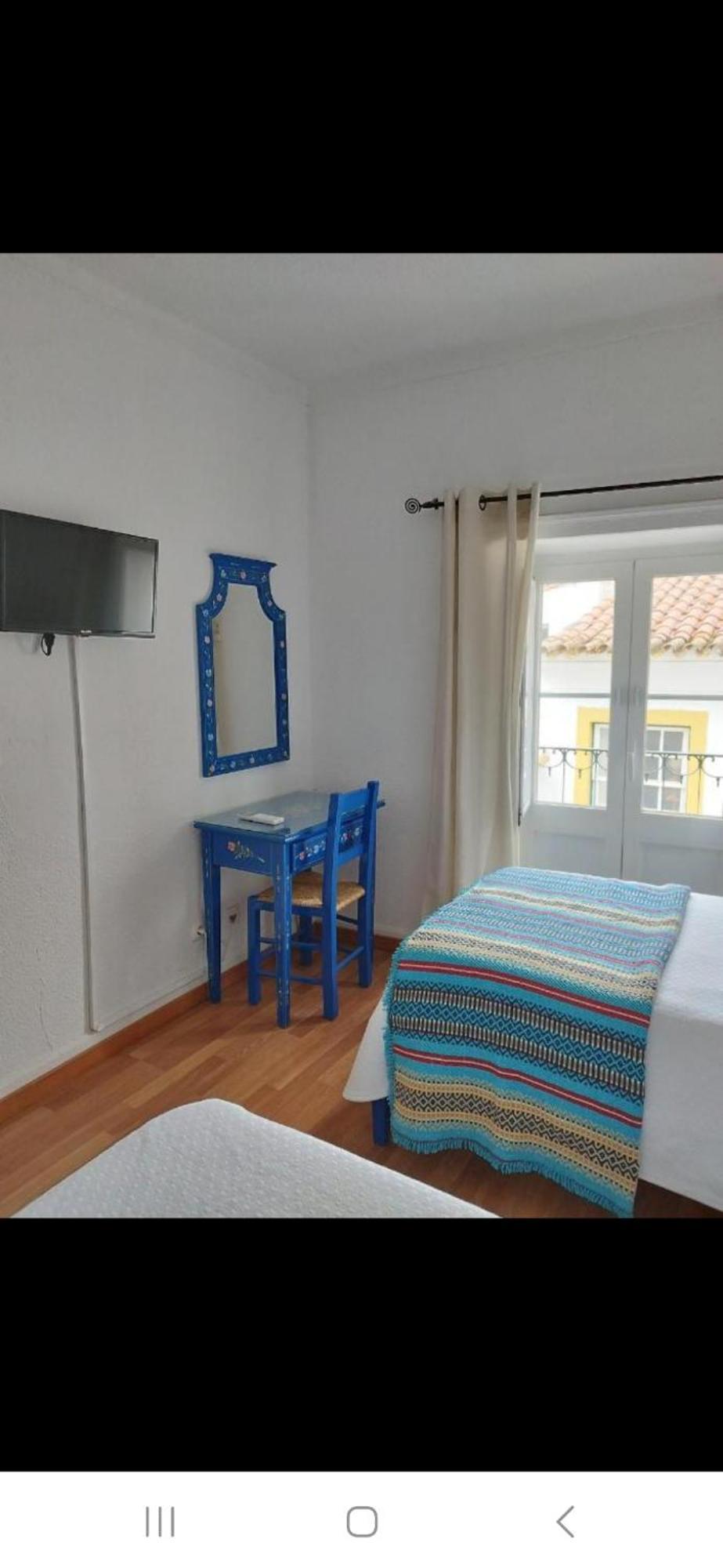 Mont' Sobro Hostel エヴォラ エクステリア 写真